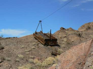 wBC-2012-day1-6 Ore Boat.jpg (353629 bytes)